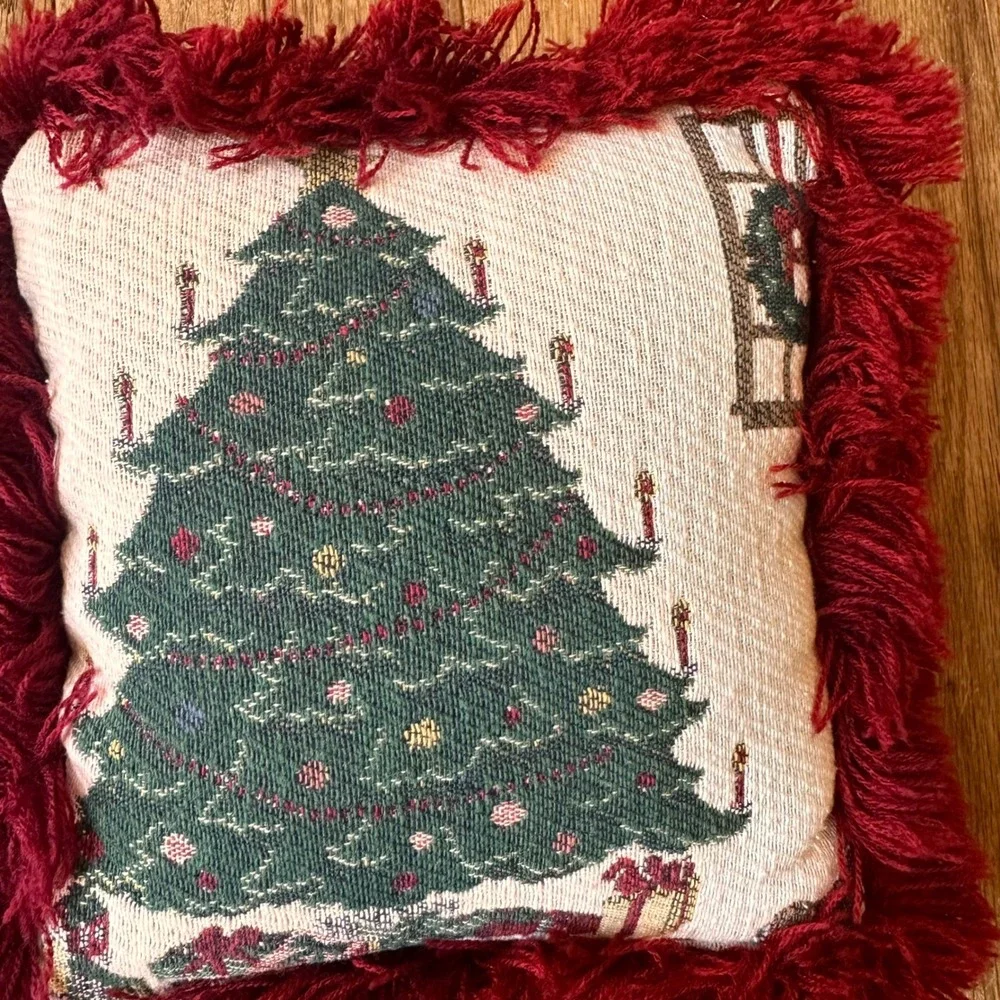 Vintage Riverdale Christmas Tree‎ Pillows 8in Tapestry Fringe Red Green Holiday